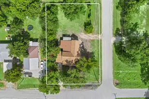 405 S Evie St, Bartlett, TX 76511 - Photo 3