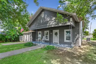 405 S Evie St, Bartlett, TX 76511 - Photo 5