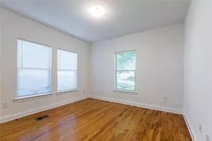 2946 Pannell St, Austin, TX 78722 - Photo 7