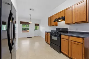 12601 Waynespur Ln, Elgin, TX 78621 - Photo 21