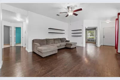 12601 Wayne Spur Lane, Elgin, TX 78621 - Photo 9