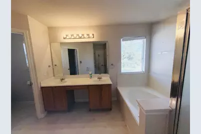 1124 Winding Creek Place, Round Rock, TX 78665 - Photo 13