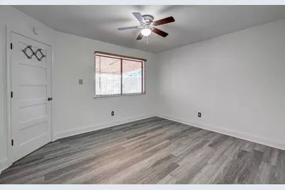 12323 Tomanet Trail, Austin, TX 78758 - Photo 13