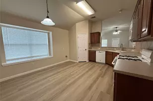 125 Ashwood S, Kyle, TX 78640 - Photo 9