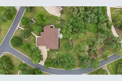 107 W Majestic Oak Lane, Georgetown, TX 78633 - Photo 39