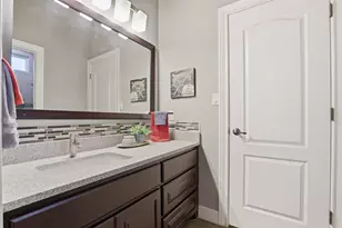 107 W Majestic Oak Ln, Georgetown, TX 78633 - Photo 29