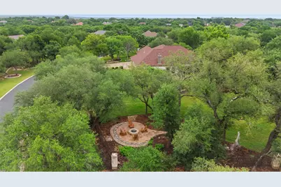 107 W Majestic Oak Lane, Georgetown, TX 78633 - Photo 37