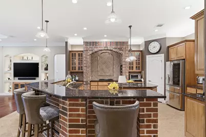 107 W Majestic Oak Lane, Georgetown, TX 78633 - Photo 11