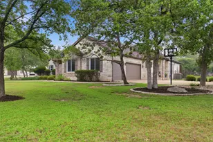 107 W Majestic Oak Ln, Georgetown, TX 78633 - Photo 31