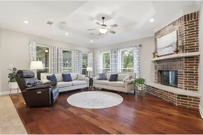 107 W Majestic Oak Lane, Georgetown, TX 78633 - Photo 7
