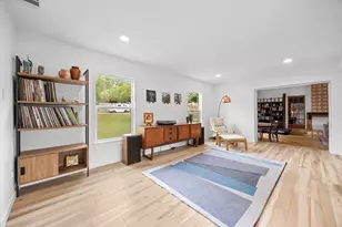 12422 Deer Track, Austin, TX 78727 - Photo 5