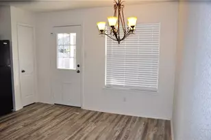 127 Anderson St, Hutto, TX 78634 - Photo 5