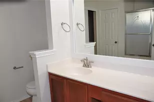 127 Anderson St, Hutto, TX 78634 - Photo 9