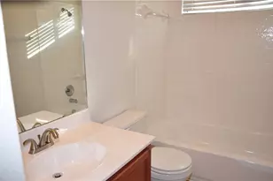 127 Anderson St, Hutto, TX 78634 - Photo 15