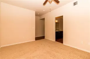 1401 E 4th St, Austin, TX 78702 - Photo 11