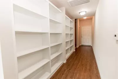 1401 E 4th Street #312, Austin, TX 78702 - Photo 9