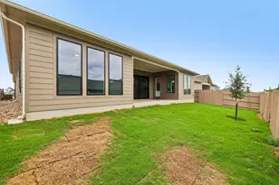 8512 Ambergill Ct, Austin, TX 78744 - Photo 25
