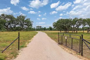 105 Colette Ln, Blanco, TX 78606 - Photo 29