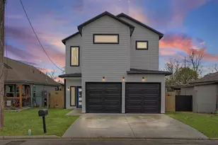 1006 4th St, Lockhart, TX 78644 - Photo 1