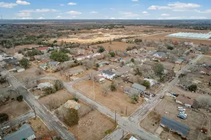 1006 4th St, Lockhart, TX 78644 - Photo 31