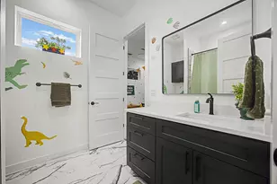 1006 4th St, Lockhart, TX 78644 - Photo 17