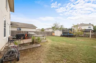 122 Quarter Ave, Buda, TX 78610 - Photo 17