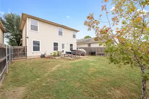 122 Quarter Ave, Buda, TX 78610 - Photo 23
