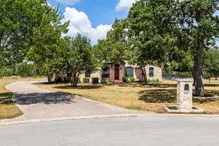 547 Shelf Rock Rd, Driftwood, TX 78619 - Photo 1