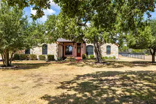 547 Shelf Rock Rd, Driftwood, TX 78619 - Photo 5