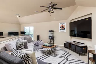 547 Shelf Rock Rd, Driftwood, TX 78619 - Photo 19