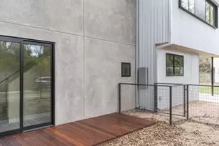 915 Tillery St, Austin, TX 78702 - Photo 17