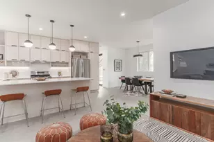 915 Tillery St, Austin, TX 78702 - Photo 11