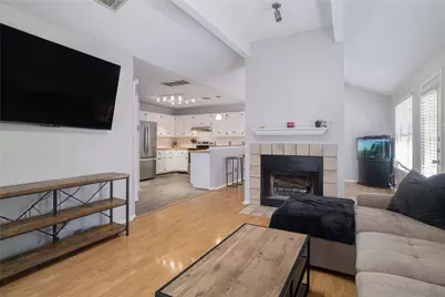 827 Topaz Lane, Leander, TX 78641 - Photo 5