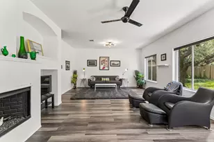 6804 Gabion Dr, Austin, TX 78749 - Photo 11