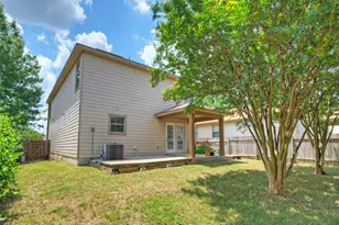 140 Plum Path, Kyle, TX 78640 - Photo 17