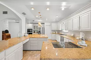 1102 N Ave F Ave, Elgin, TX 78621 - Photo 13