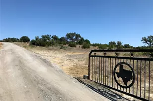 970-B 32, San Marcos, TX 78666 - Photo 1