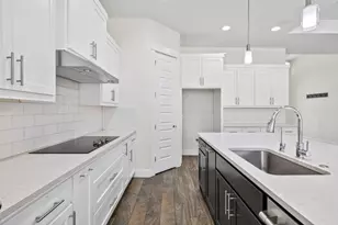 137 Chickasaw Plum Dr, Leander, TX 78641 - Photo 19