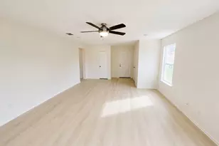 13501 Martha Washington Pl, Manor, TX 78653 - Photo 7