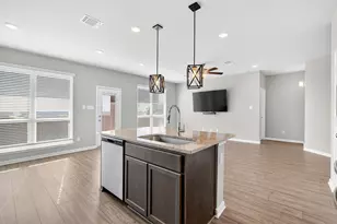 1709 Spence St, Temple, TX 76502 - Photo 3