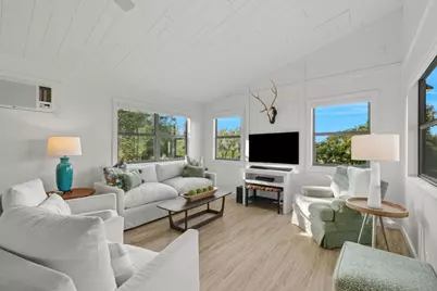 746 Trail Rock Drive, Johnson City, TX 78636 - Photo 7