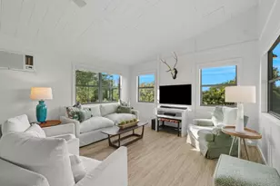 746 Trail Rock Dr, Johnson City, TX 78636 - Photo 7