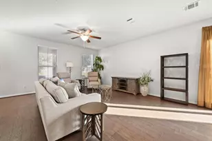 127 Iron Rail Rd, Dripping Springs, TX 78620 - Photo 9