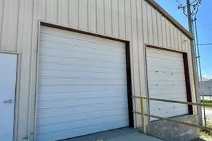 200-232 W New Braunfels St, Seguin, TX 78155 - Photo 3