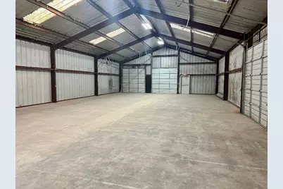 200-232 W New Braunfels Street #W1 - W2, Seguin, TX 78155 - Photo 7