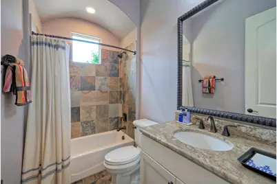 7 Parkside Road, The Hills, TX 78738 - Photo 23