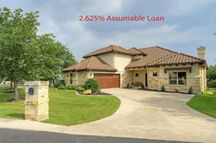 7 Parkside Rd, The Hills, TX 78738 - Photo 1