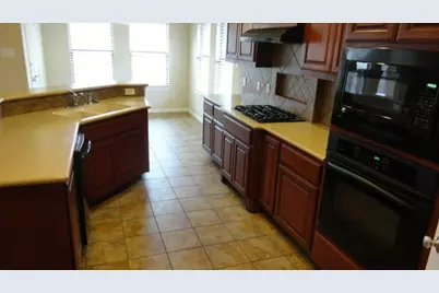 230 N Kiras Court, Austin, TX 78737 - Photo 9