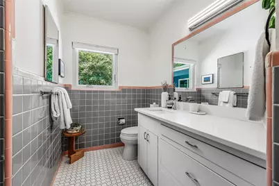 1618 Waterston Avenue, Austin, TX 78703 - Photo 29