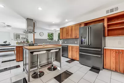 1618 Waterston Avenue, Austin, TX 78703 - Photo 15